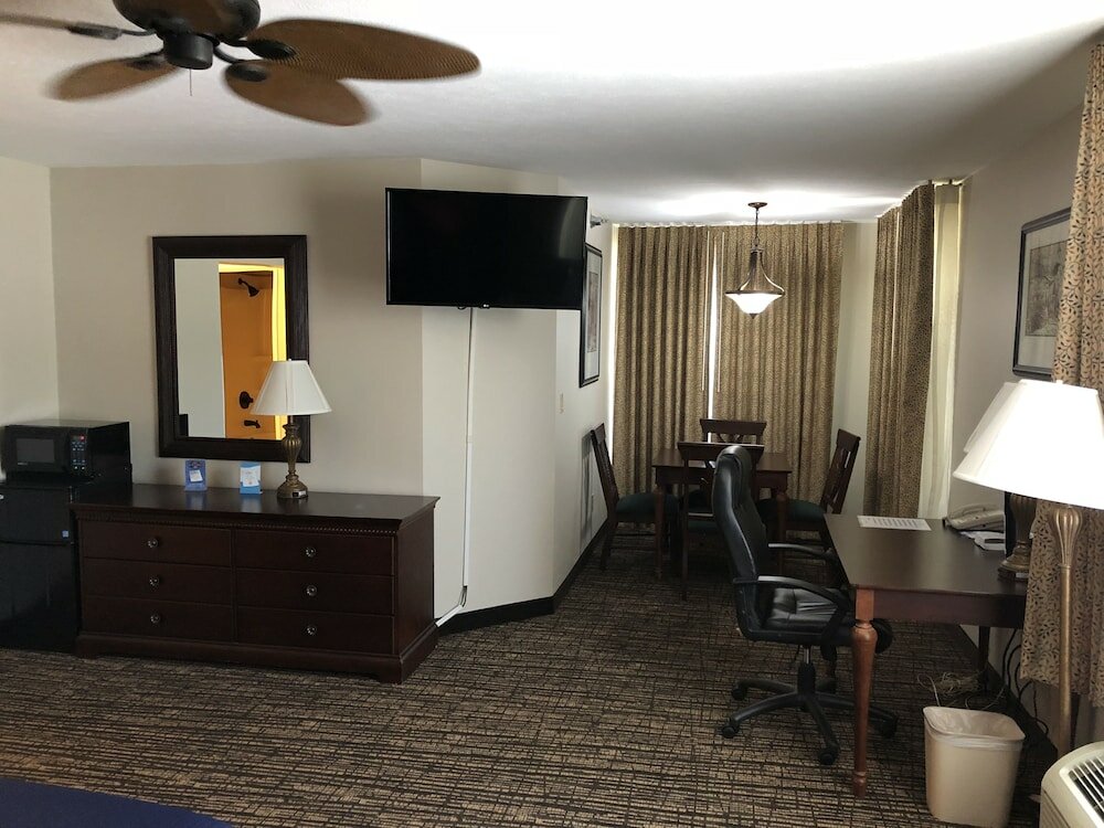 Фото Baymont by Wyndham Washington