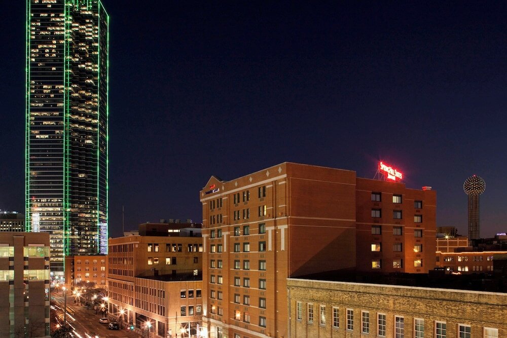 Фото SpringHill Suites Dallas Downtown West End