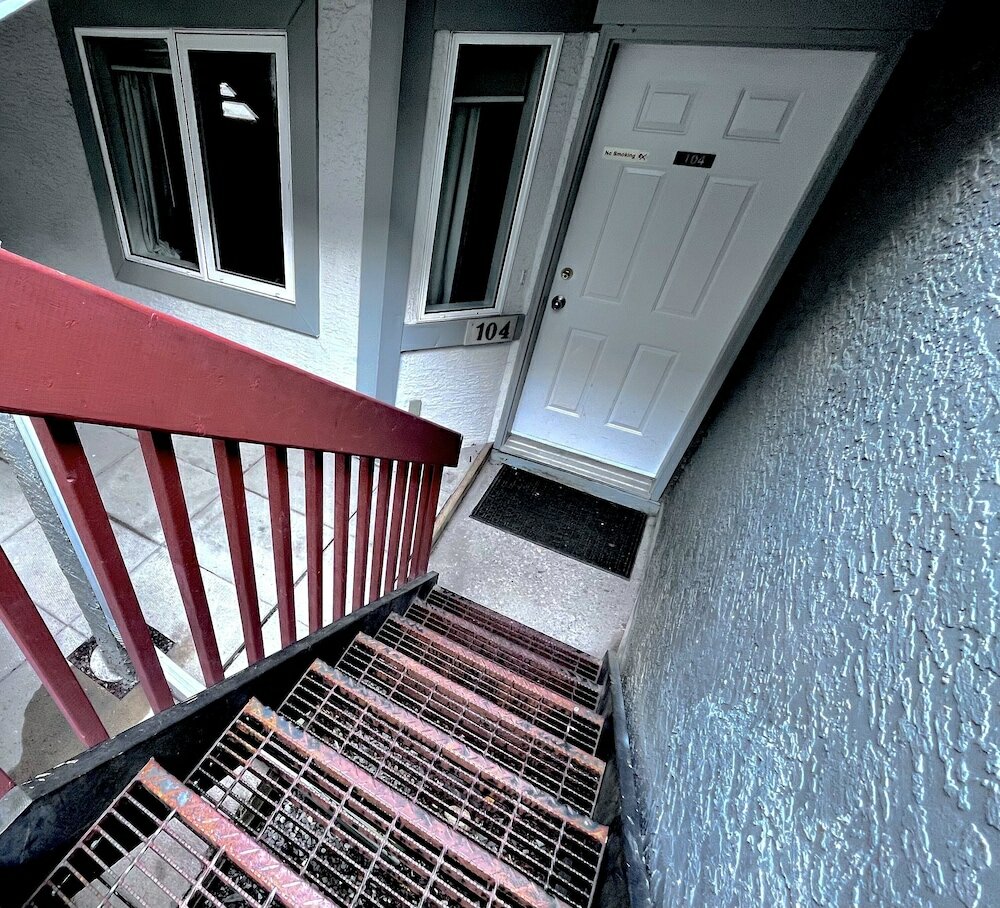 Фото Canadian Rockies Chalets