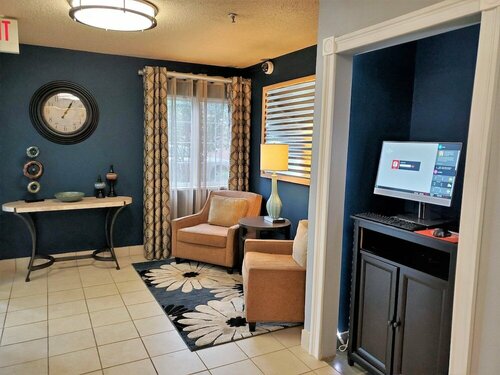 Гостиница MainStay Suites Kansas City Overland Park в Олэте