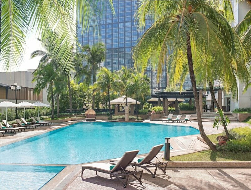 Гостиница New World Makati Hotel