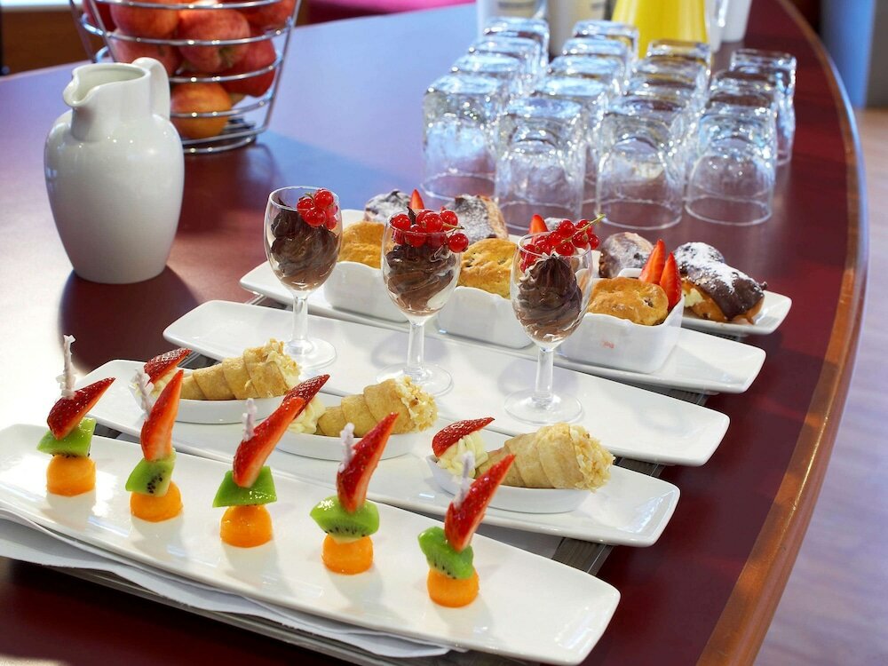 Фото Novotel Bristol Centre