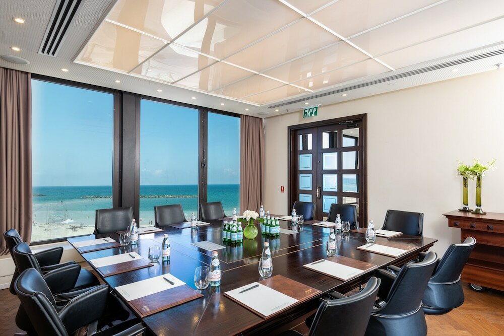 Фото Herods Hotel Tel Aviv by the Beach