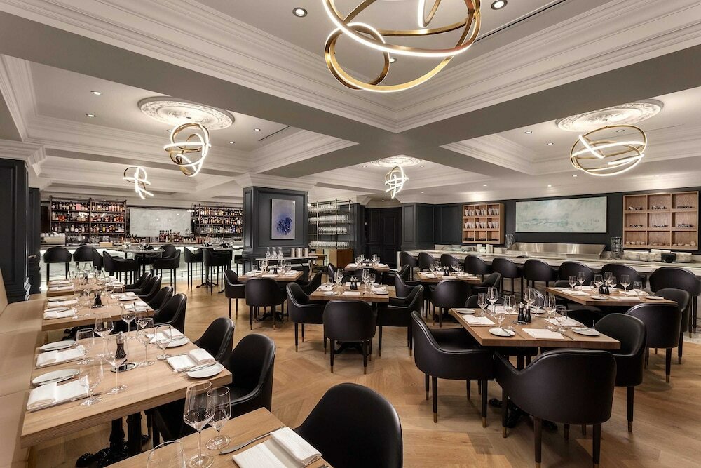 Фото The Sutton Place Hotel Vancouver