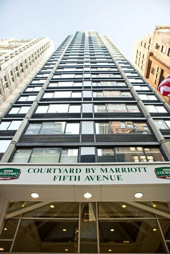 Гостиница Courtyard by Marriott New York City Manhattan Fifth Avenue в Нью-Йорке