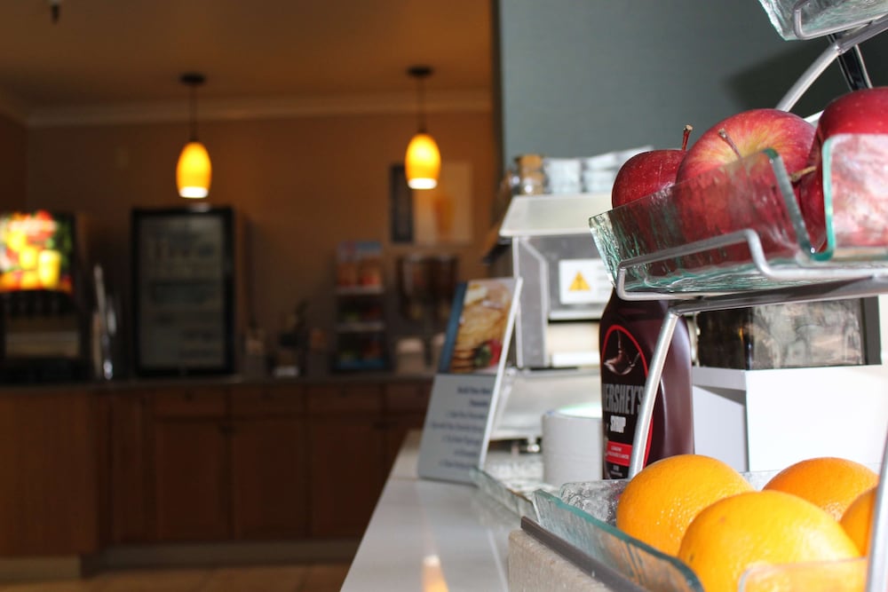 Фото Best Western Plus La Mesa San Diego