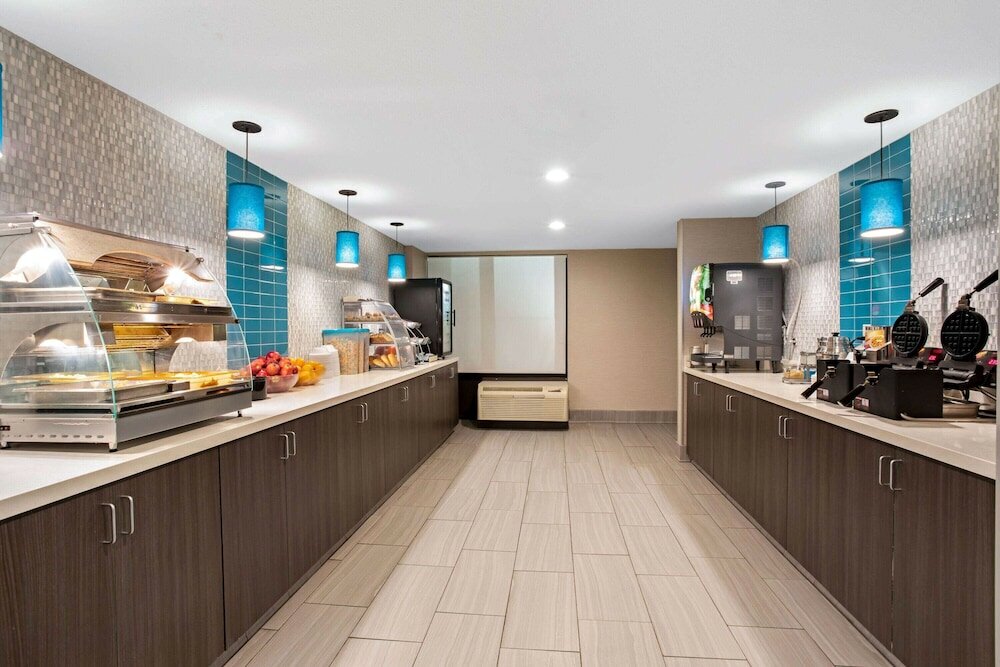 Фото La Quinta Inn & Suites by Wyndham Denver Aurora Medical