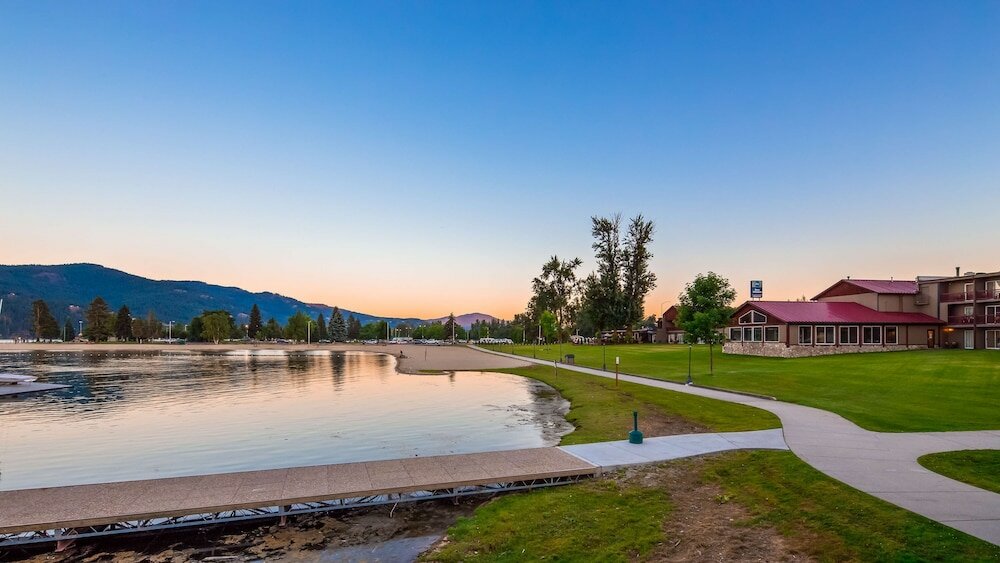 Фото Best Western Edgewater Resort