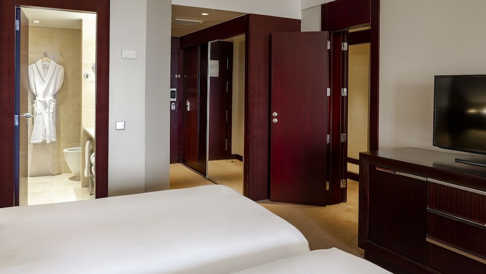 Фото Crowne Plaza Porto