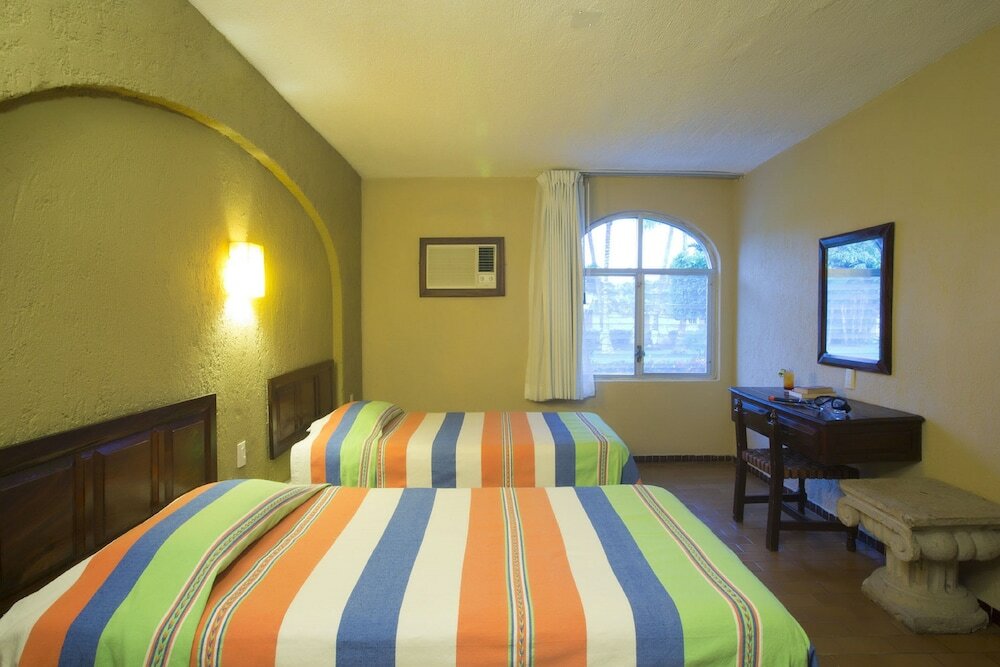 Фото Vista Vallarta All Suites on the Beach