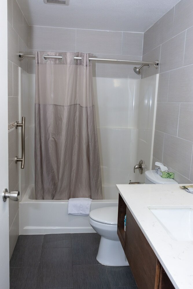 Фото Value Inn Bellflower