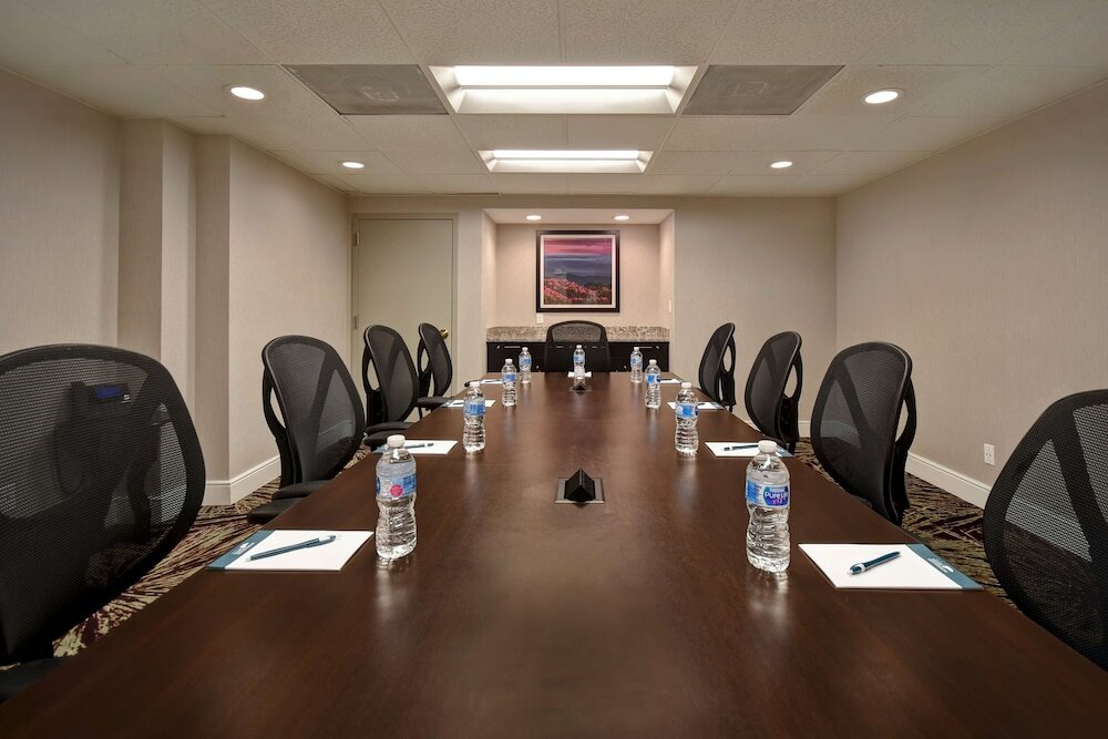 Фото Homewood Suites by Hilton Philadelphia Great Valley