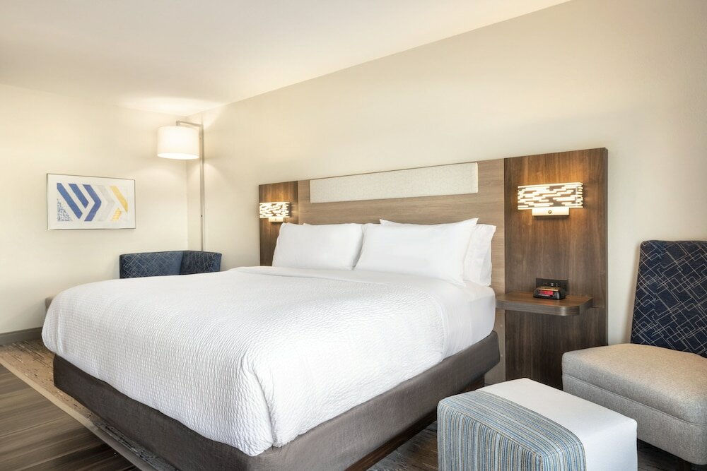 Фото Holiday Inn Express & Suites Opelousas, an Ihg Hotel