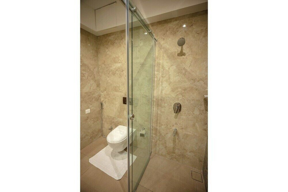 Фото Hotel Utsav Square