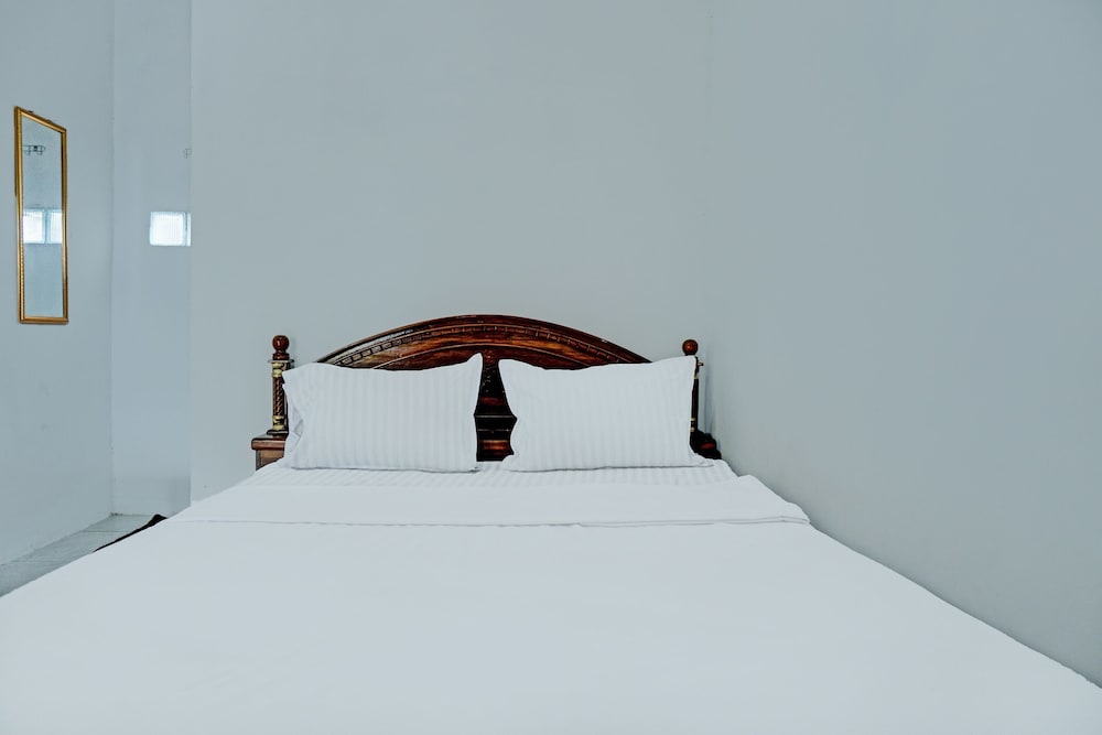 Фото Spot On 92412 Homestay Eka Fortuna Ranau