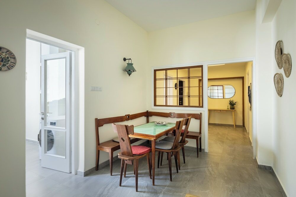 Фото Eclectic Rabin Square Apt by Sea N' Rent