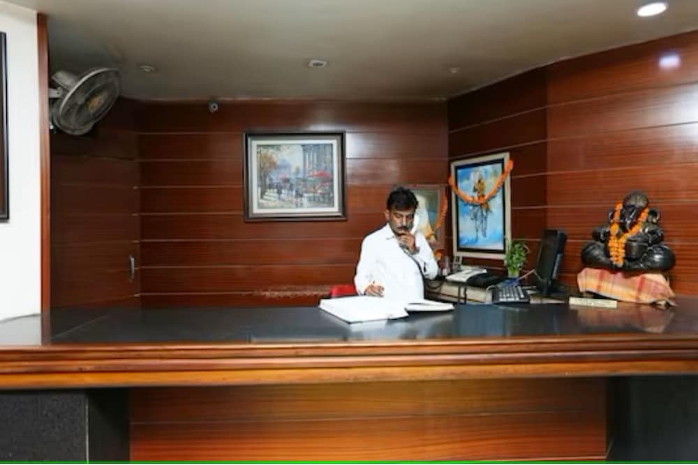 Фото отеля 2