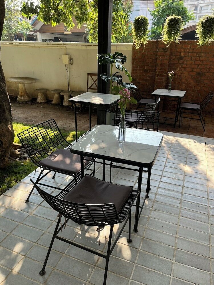 Фото Udee Cozy Hotel