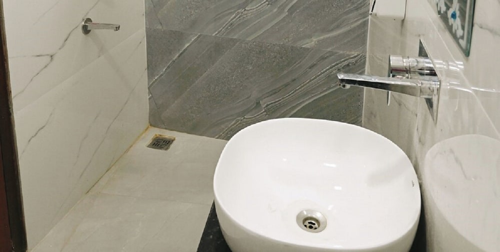 Фото Hotel The Posh