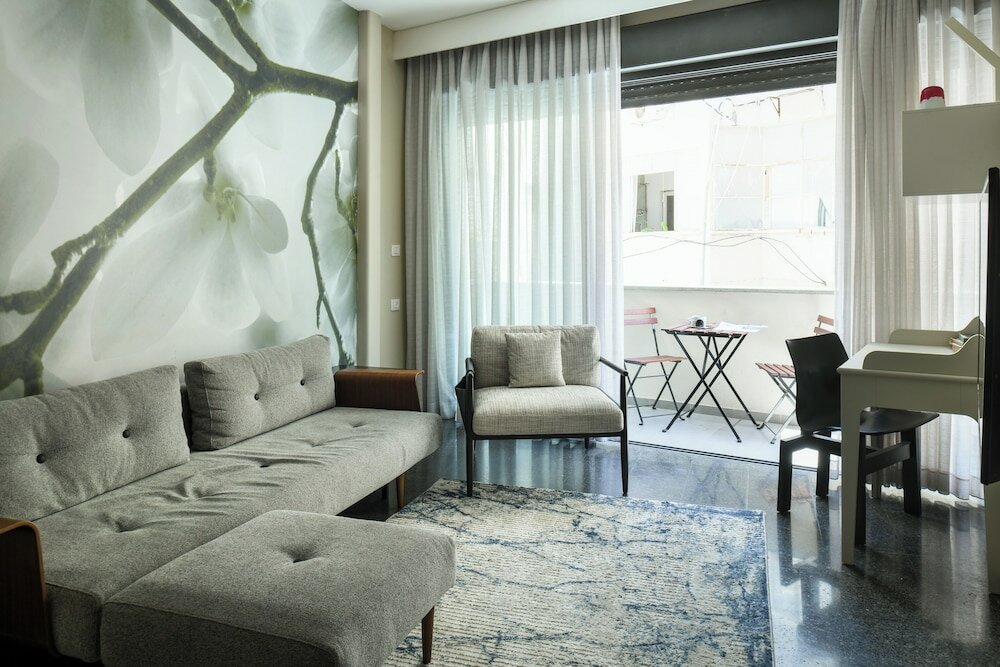 Фото White Blossom Dizengoff Ctr by SeaN'Rent