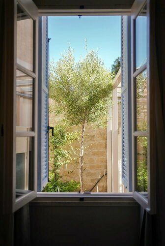 Гостиница Heart Hotel Limassol в Лимассоле