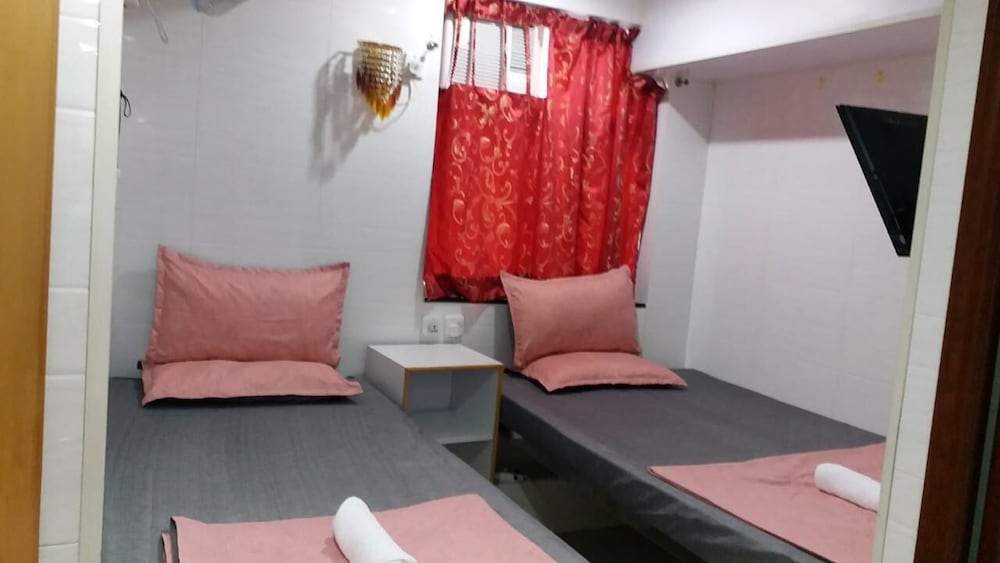 Фото Unique Hotel