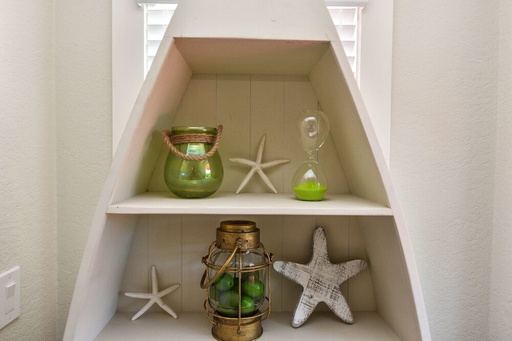 Фото Tropical Breeze Resort