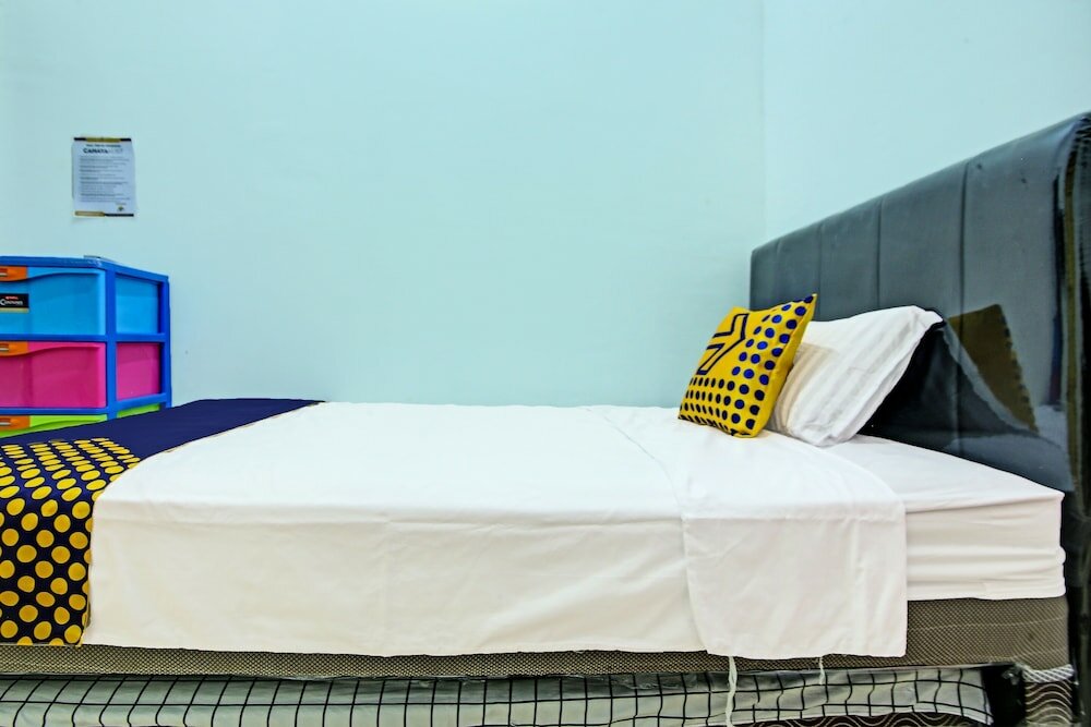 Фото Spot On 92141 Cahaya Kost Syariah