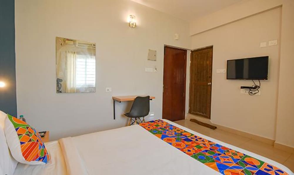 Фото Fabhotel The Eatico