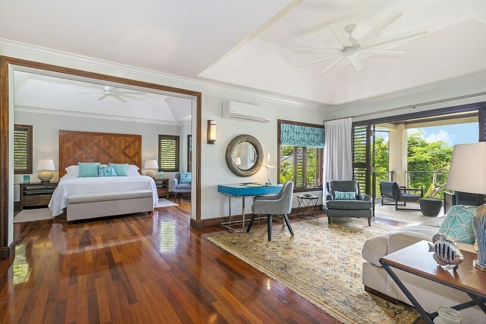 Фото Glamorous 7 Br Villa with Private Pool