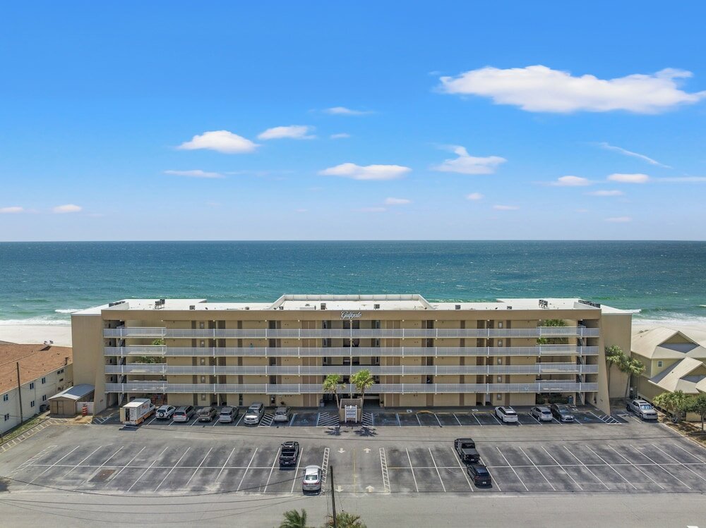 Фото Gulfgate B307 - Red Wave