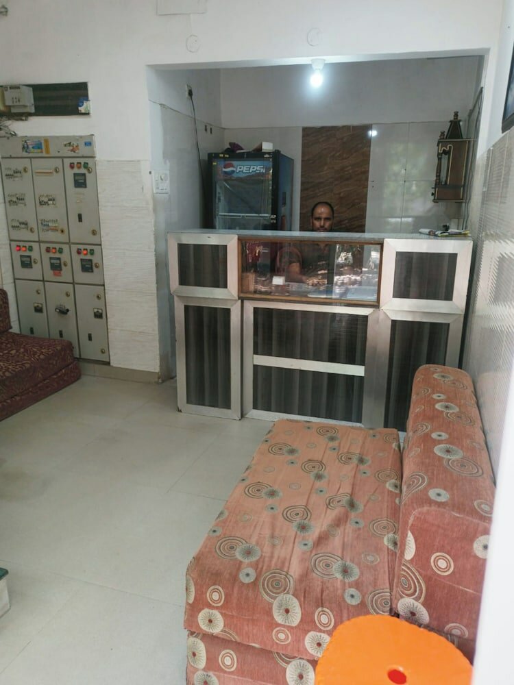 Фото Goroomgo New Grand Residency Chandigarh