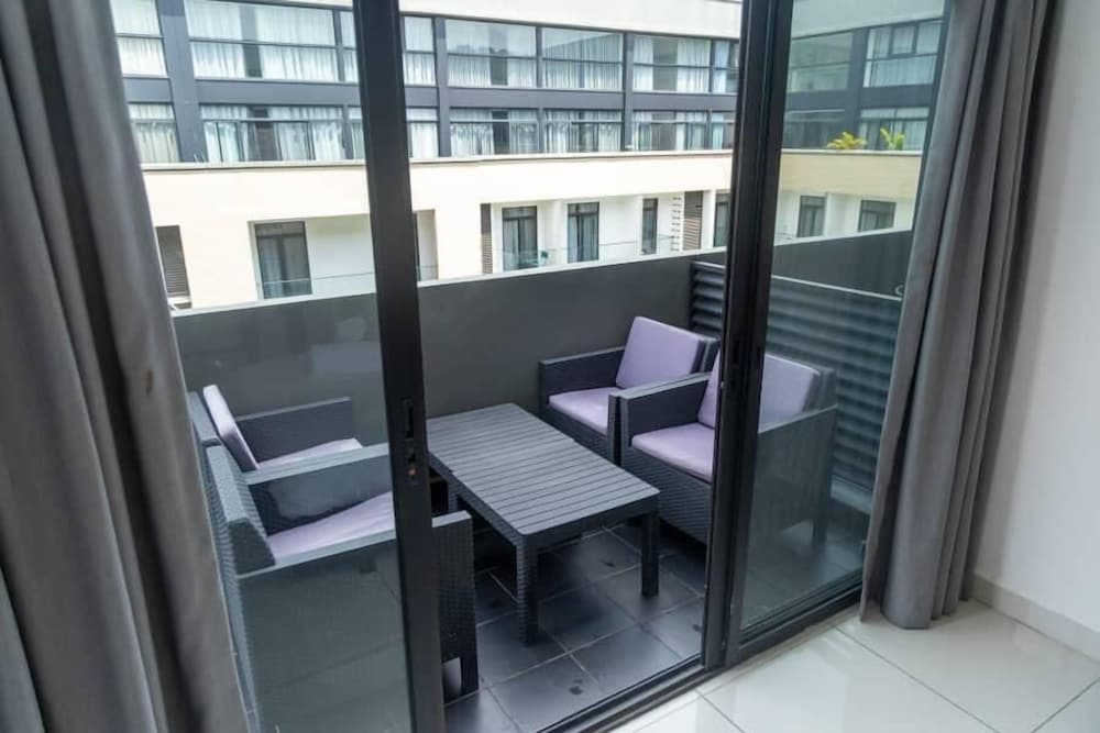 Фото Embassy Gardens