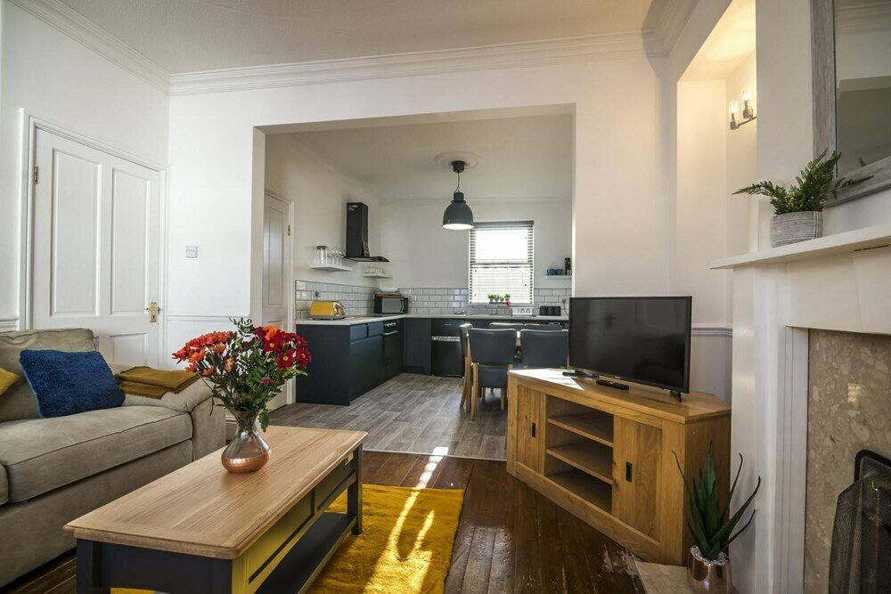 Фото Ivydene - 3 Bedroom Holiday Home - Tenby