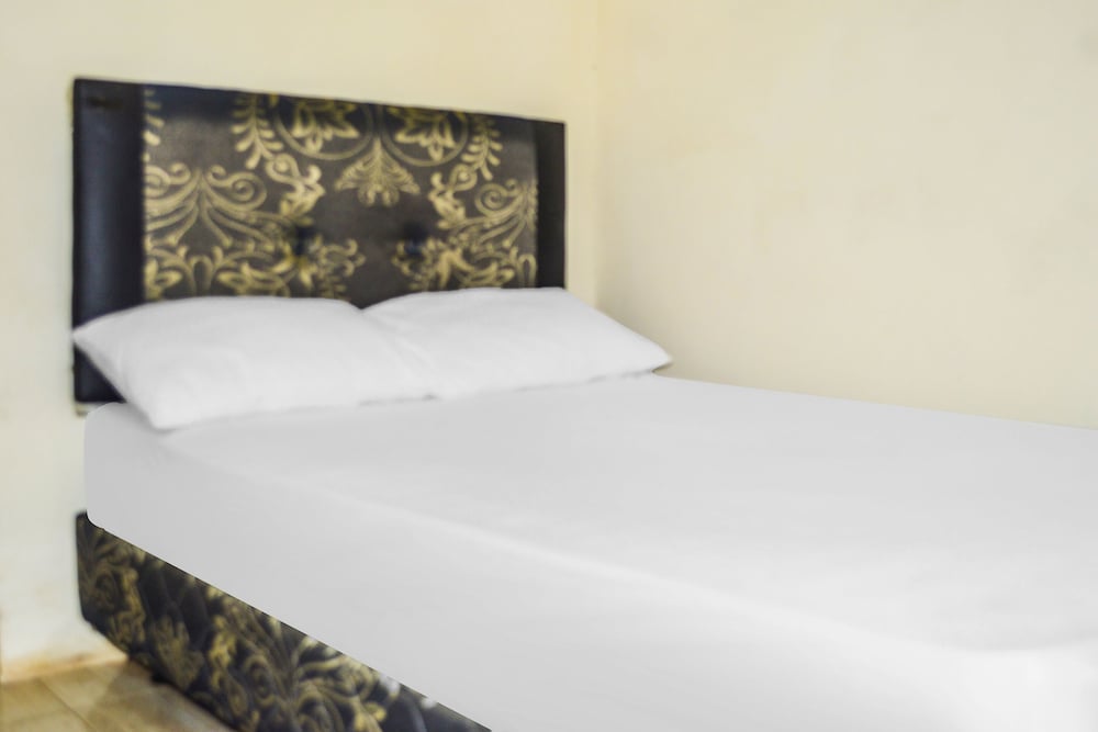 Фото Oyo 91491 Zalfa Guest House Syariah