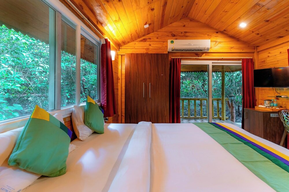 Фото Treebo Trend Rock Valley