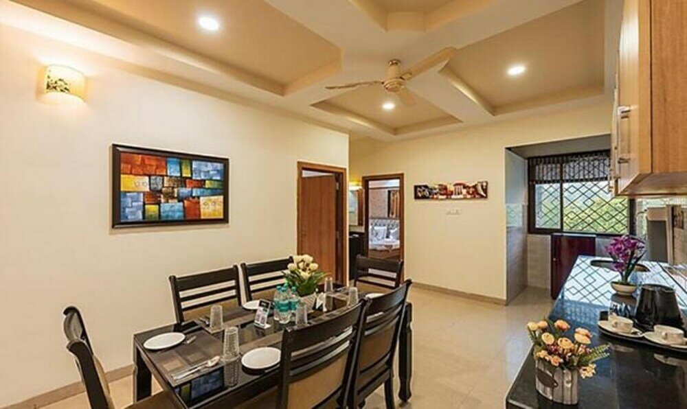 Фото FabHotel Vihasta Gold Nest