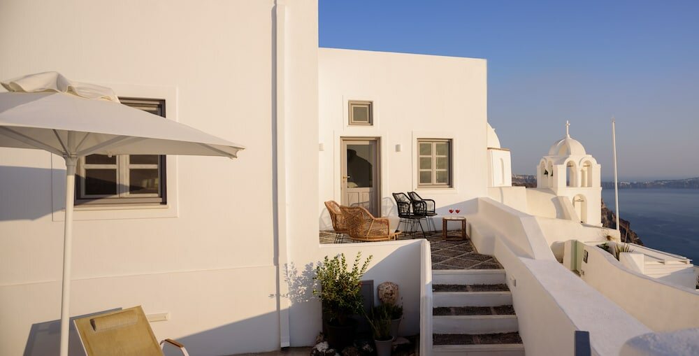 Фото Elia Family Suites