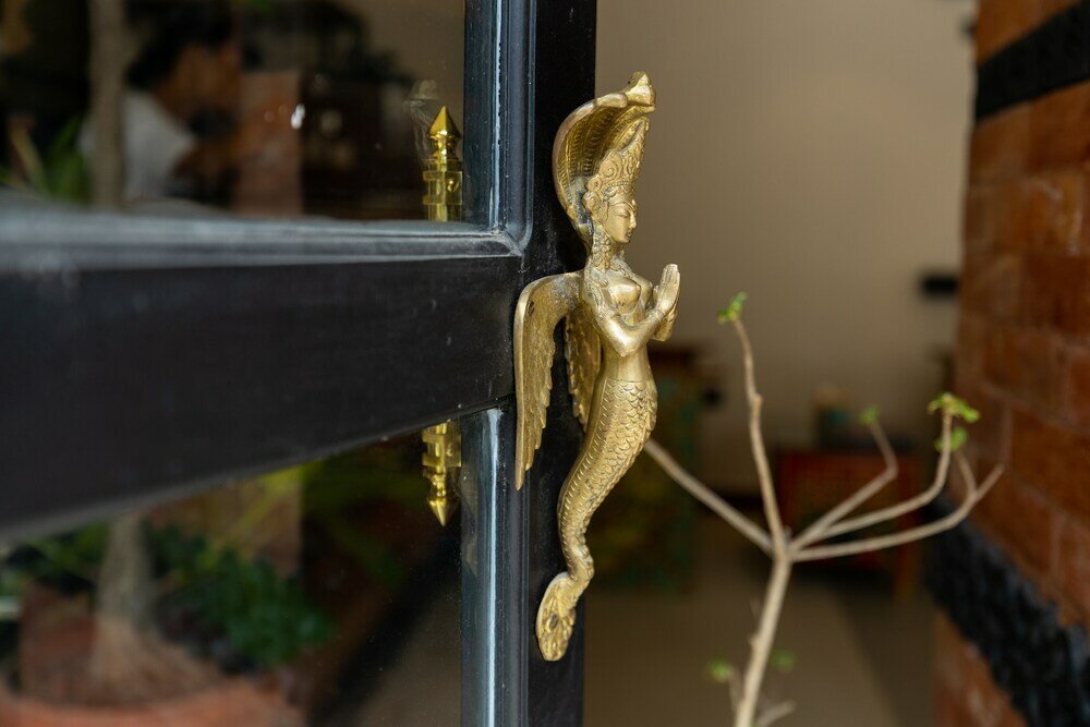 Фото Swarga Heritage Hotel