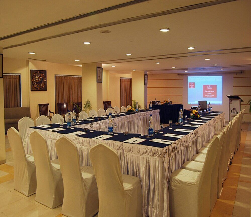 Фото Hotel Ashok Palace