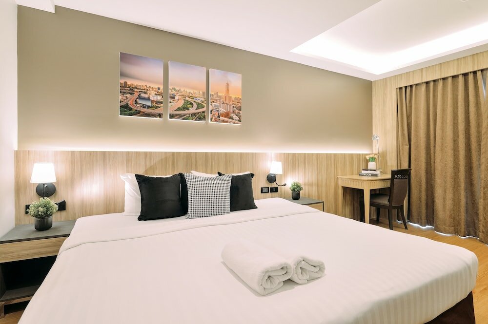 Фото Tori Crown Hotel