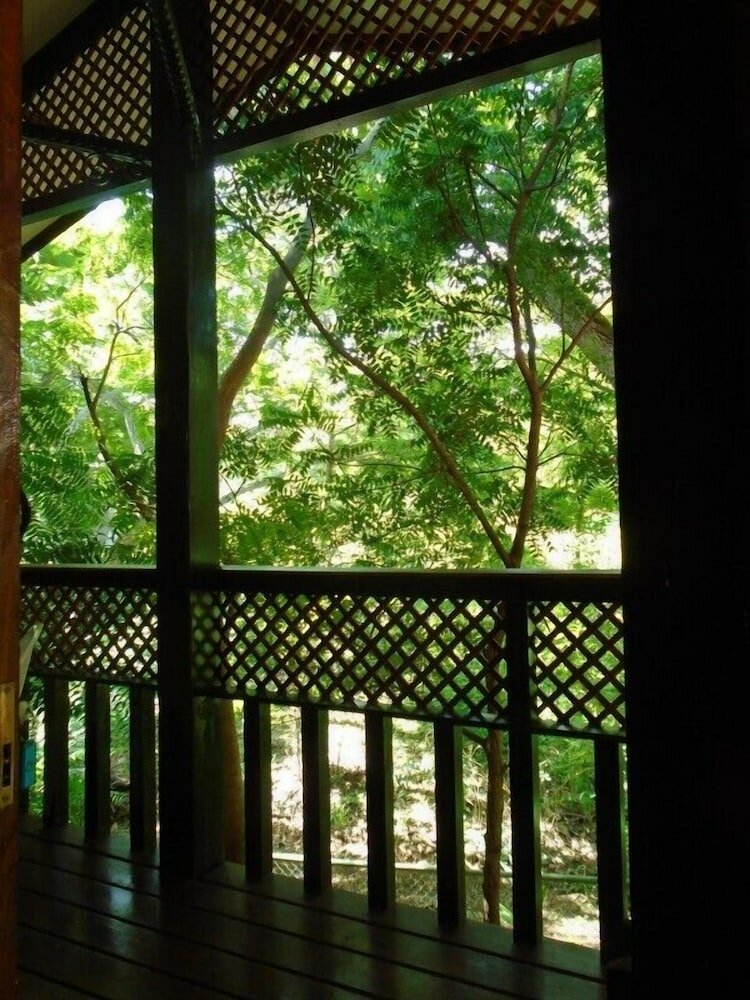 Фото Hotel Cabinas La Playa