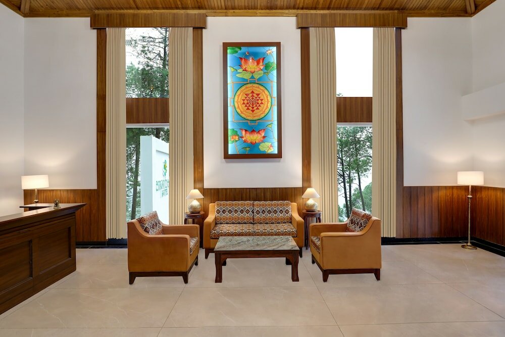 Фото Lemon Tree Hotel Mcleodganj