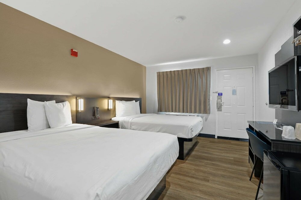 Фото Motel 6 Escondido, Ca