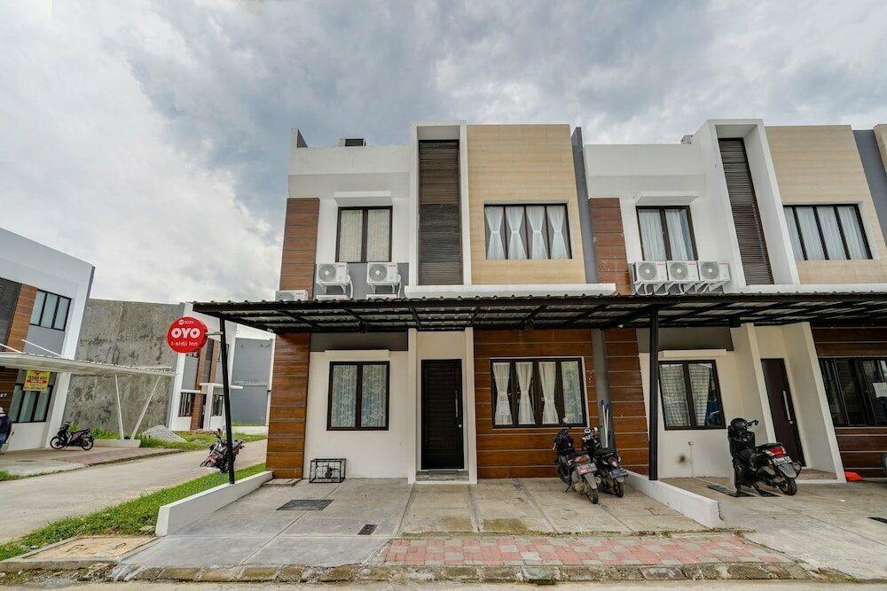 Hotel Oyo Life 90211 I-sidji Inn, West Java, photo