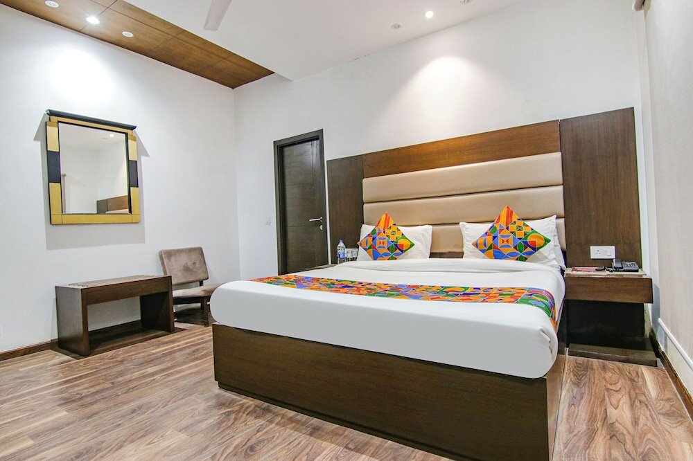 Фото Fabescape Paradise Ville Resort