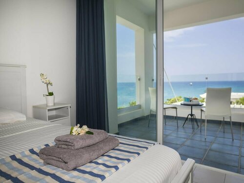 Гостиница Protaras Seafront Villa Sirina Pearl