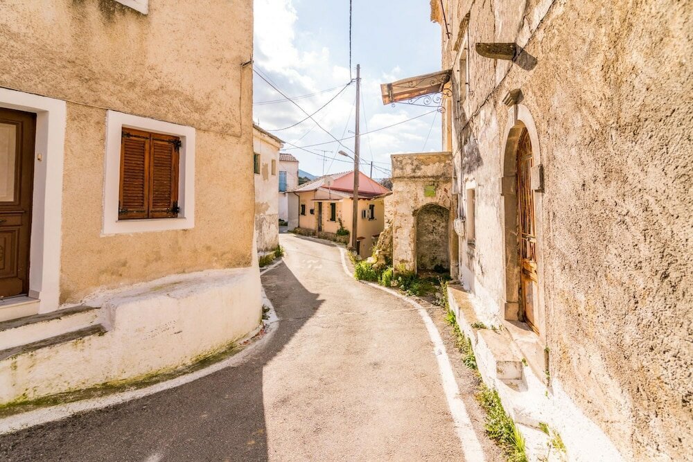 Фото Nina's Traditional House by Estia