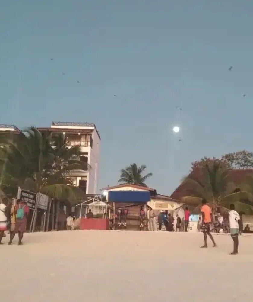 Фото Spice sea beach house & restaurant