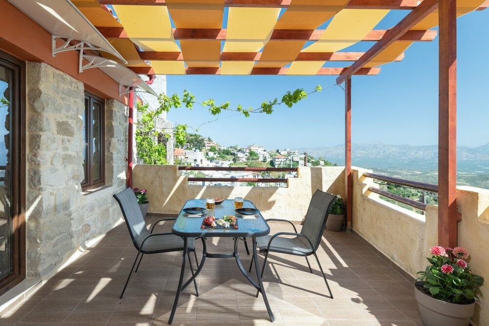 Фото Draganigo Luxury Stone Houses